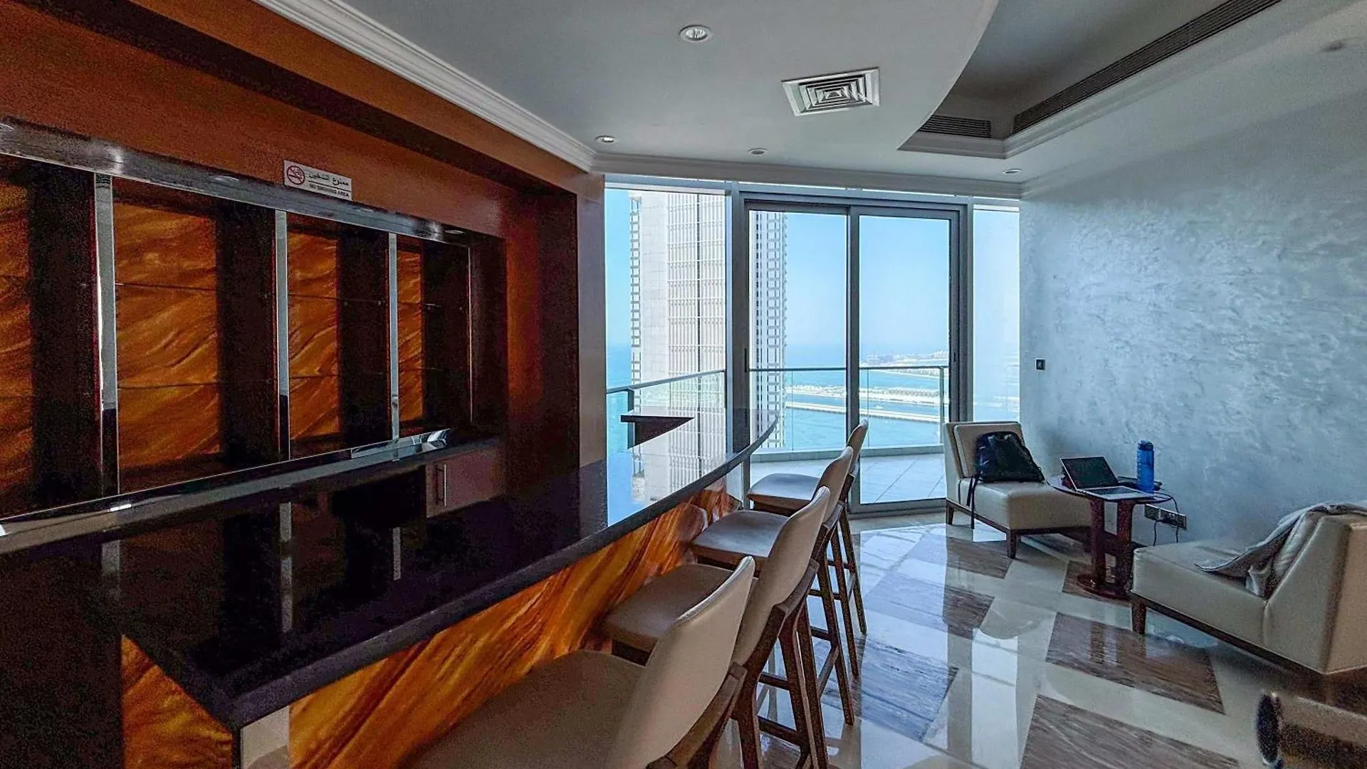 Frank Porter - Trident Grand Dubai 0*,  United Arab Emirates